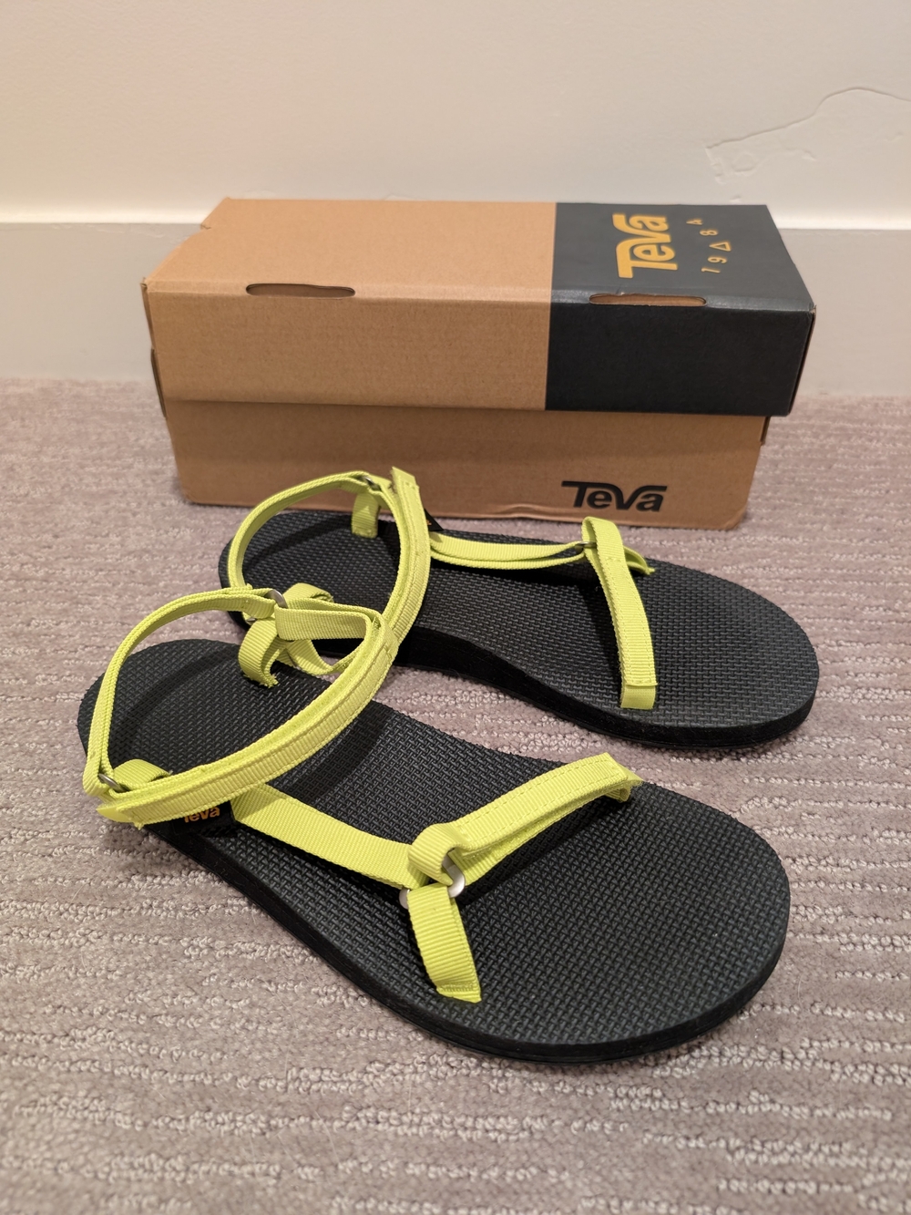 Teva Universal Slim Bright Yellow Teva Sandals